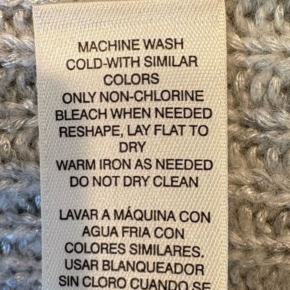 White House Black Market NWOT Lt Gray Cowl Neck Studded Embellished Sweater XL - Picture 9 of 9